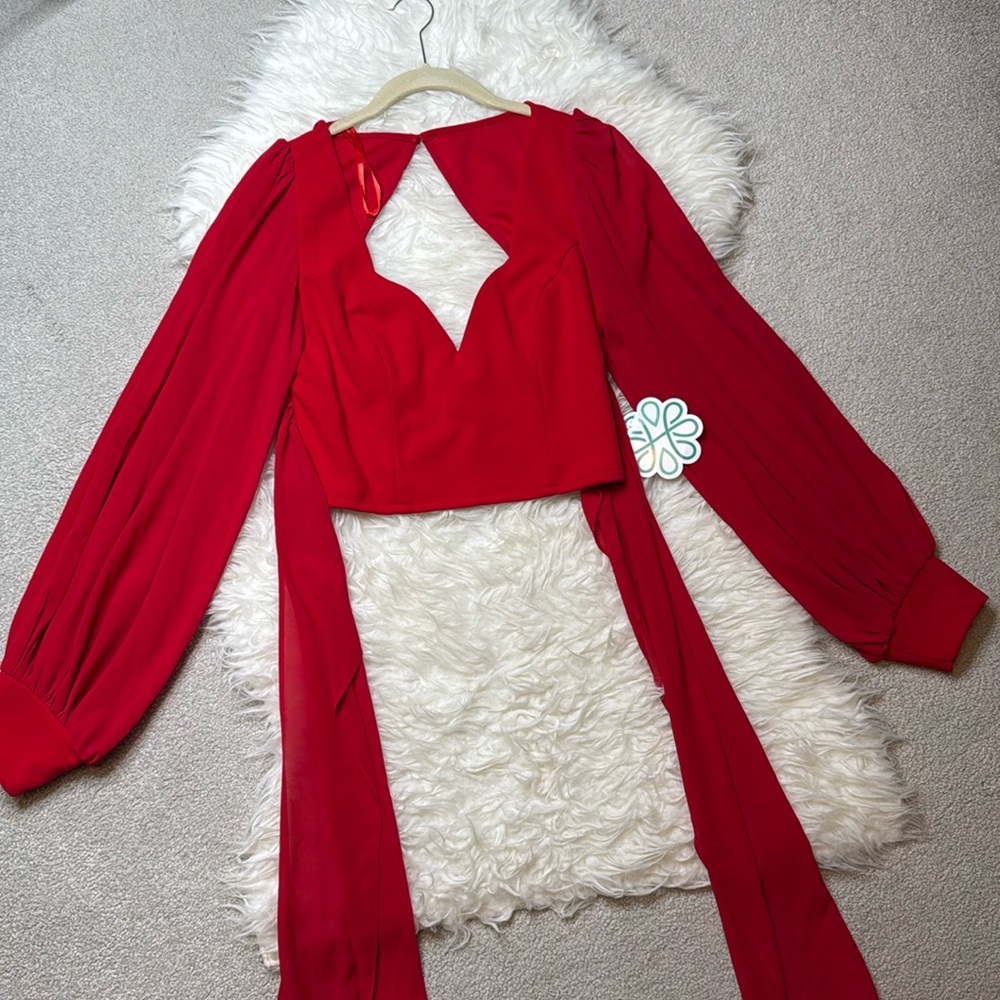 NWT Fool For You Long Sleeve Open Back with Ties Red Top in XS